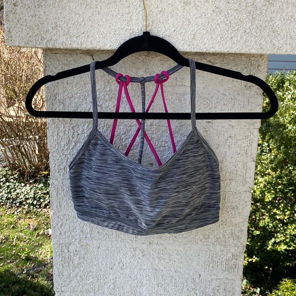 EXPRESS EXP CORE sports bra size Small NWOT